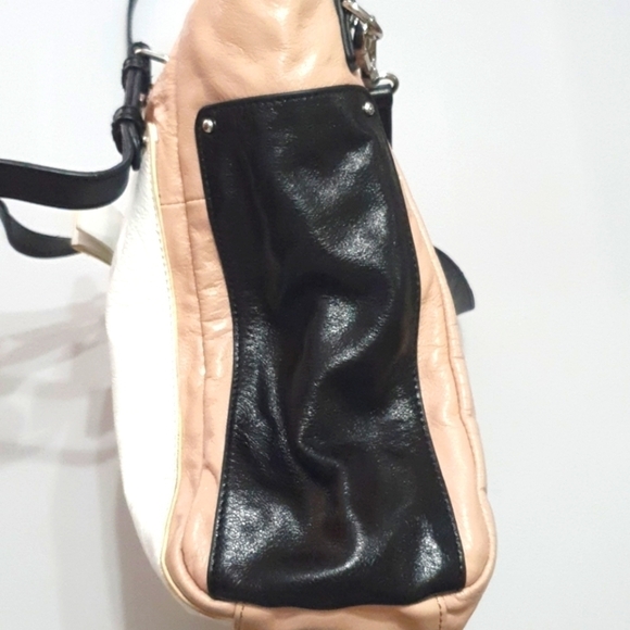 Badgley Mischka three-toned Crossbody shoulder Bag - Picture 6 of 9